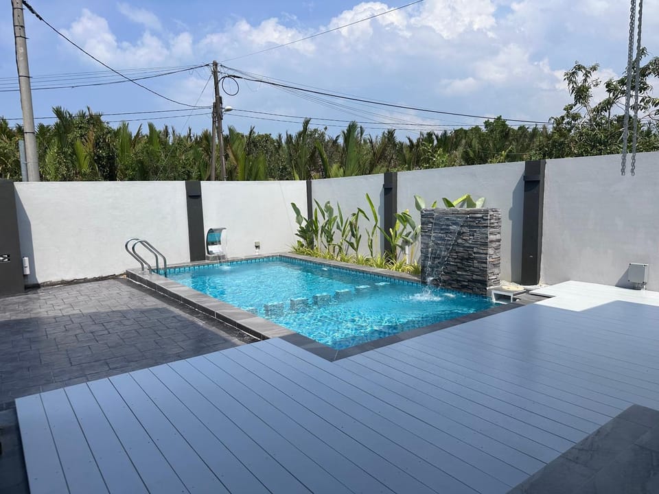 Pool view, Swimming pool
