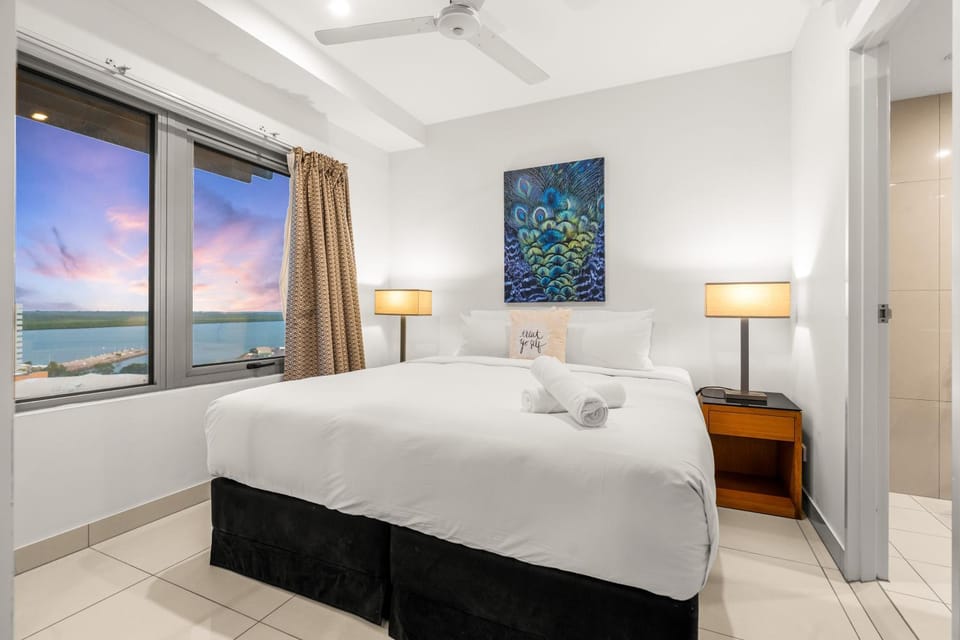 Reef-side Splendour City Vistas - Pool - Workspace Apartment in Darwin