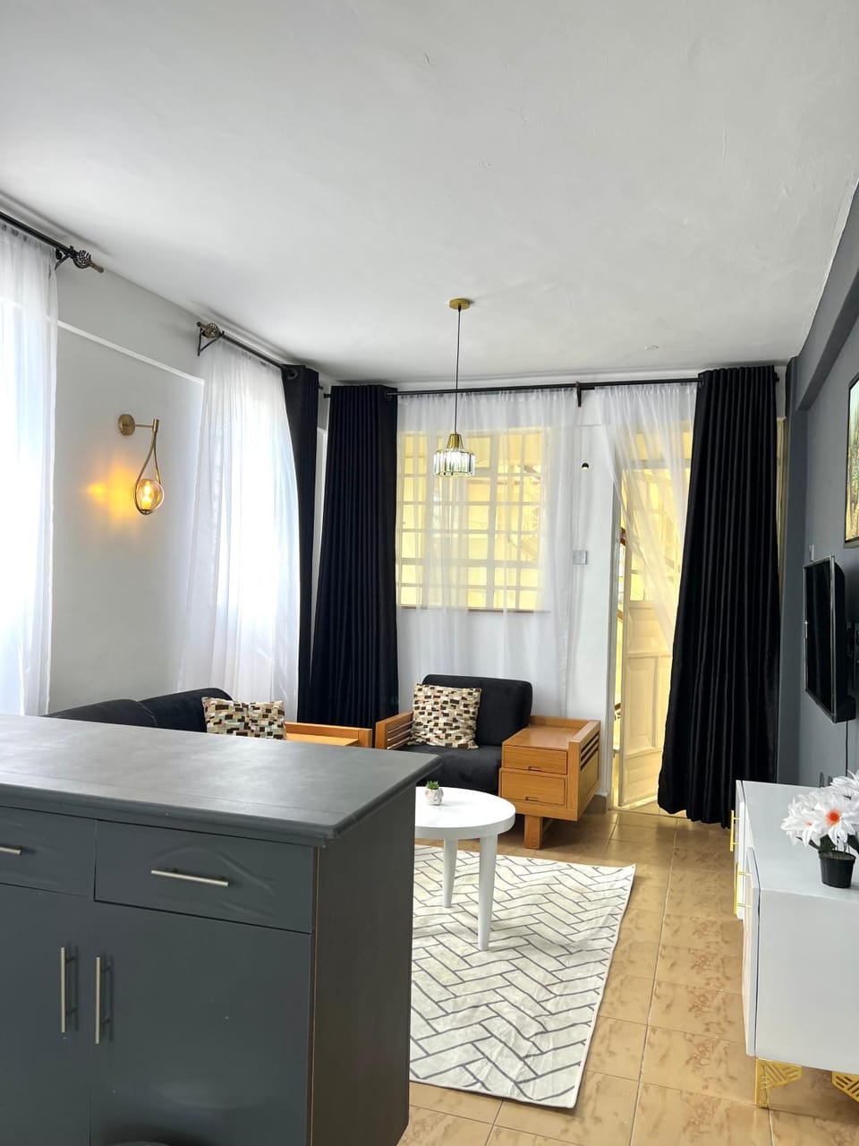 Luxury Loft Milimani - AC, WiFi, secure parking Apartment in Uganda