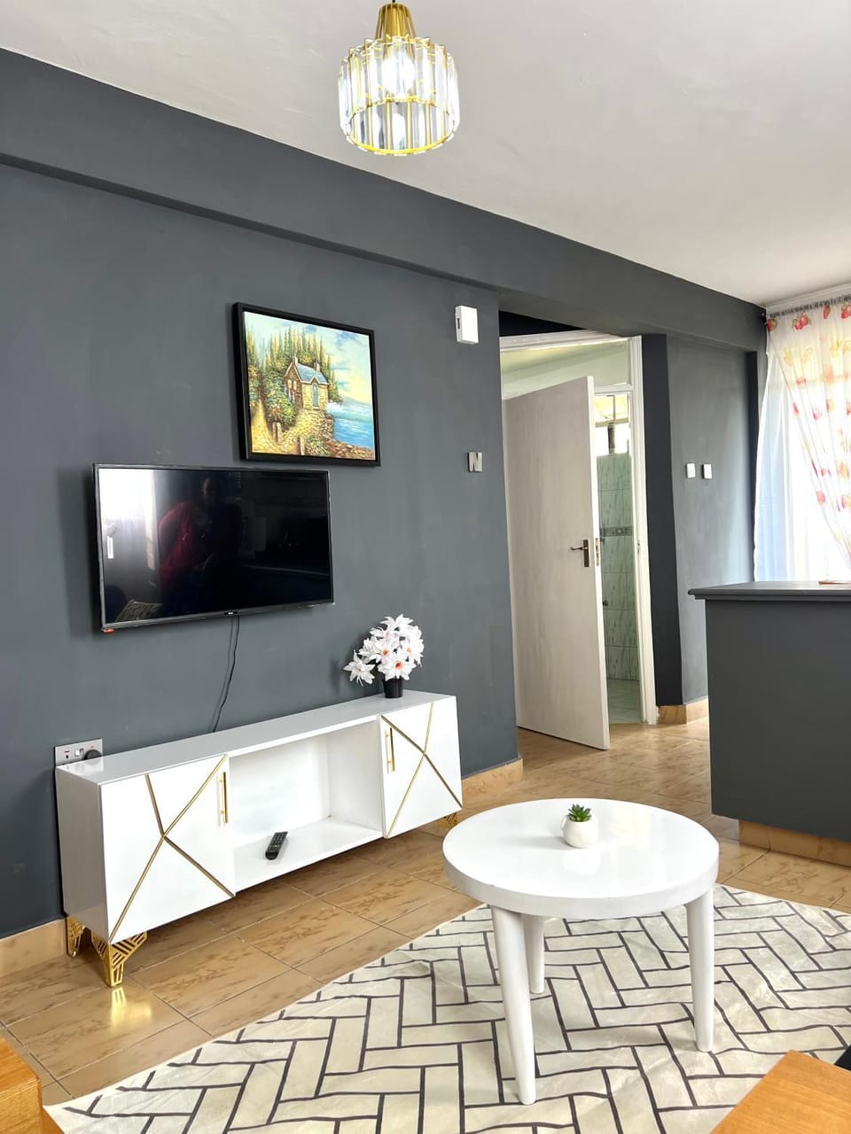 Luxury Loft Milimani - AC, WiFi, secure parking Apartment in Uganda