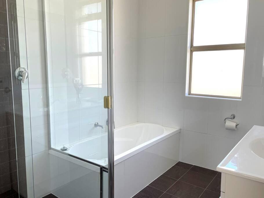 Kinroc House House in Moonta Bay