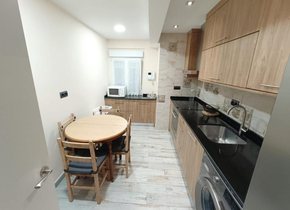 La Casa del Almirante Apartment in Aviles