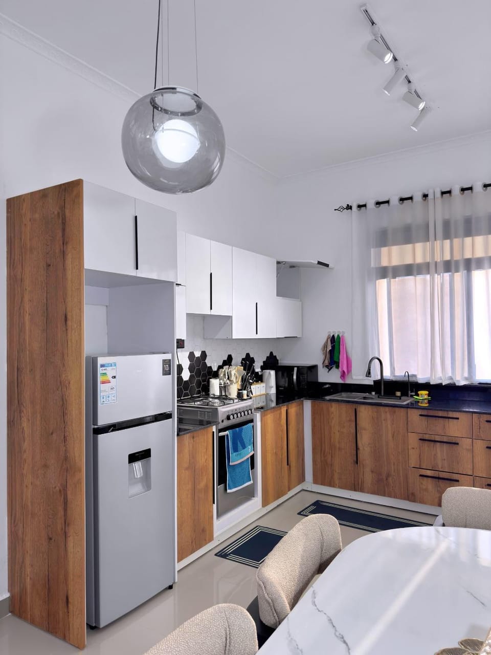 Kitchen or kitchenette, oven, stove