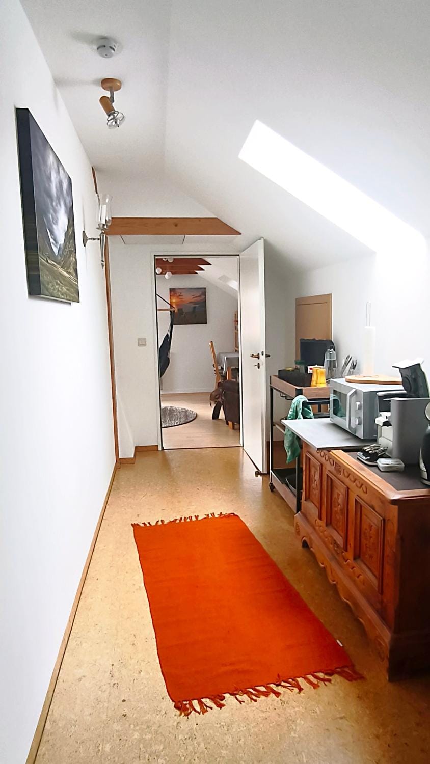 Photo of the whole room, minibar