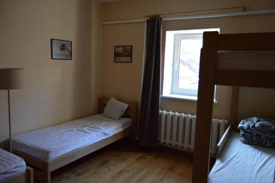 Bed, Bedroom, bunk bed
