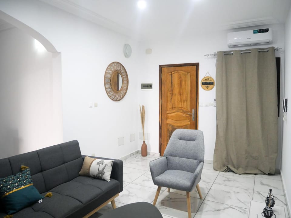 Living room, air conditioner