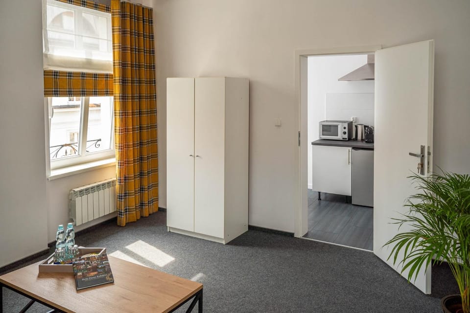 Apartamenty na Starówce - 3 piętro z widokiem na Ratusz, Rynek Główny i Centrum Apartment in Greater Poland Voivodeship
