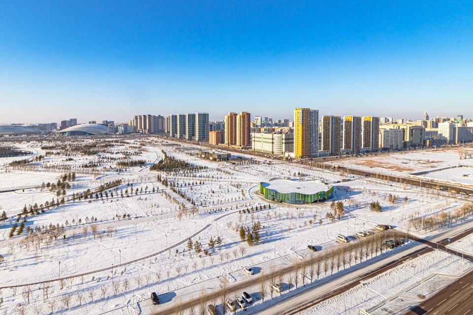 Property building, Day, Natural landscape, Bird's eye view, Winter, City view