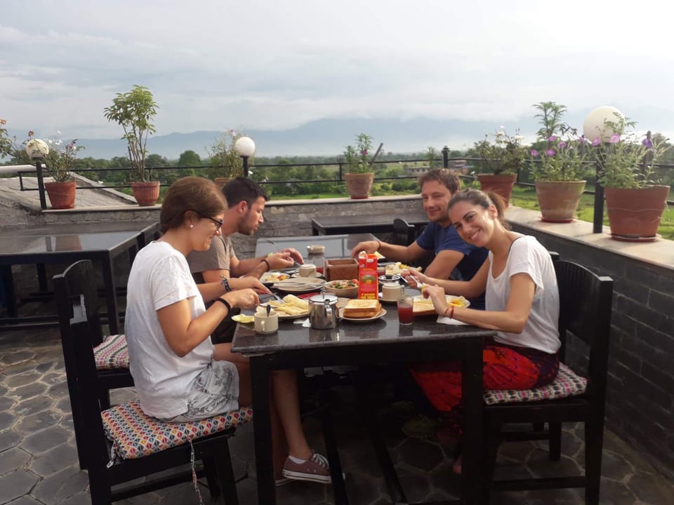 Restaurant/places to eat, Continental breakfast, Asian breakfast