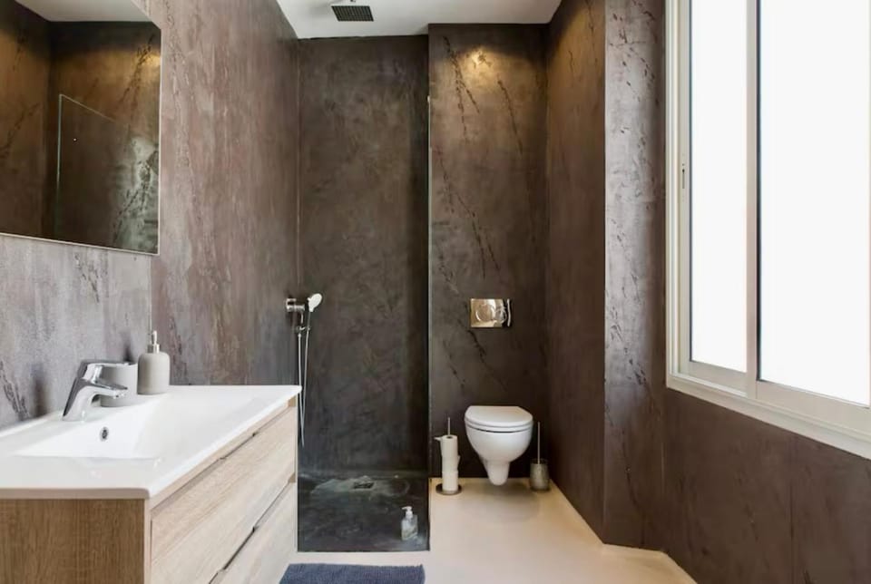Toilet, Bathroom