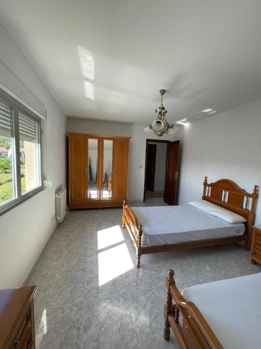 Casa Caldebarcos, frente Playa Carnota House in Galicia