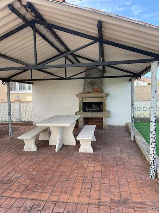 Casa Caldebarcos, frente Playa Carnota House in Galicia