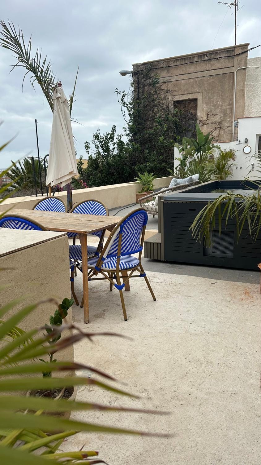 Ático muy chill con terraza, soleado y céntrico Apartment in Las Palmas de Gran Canaria