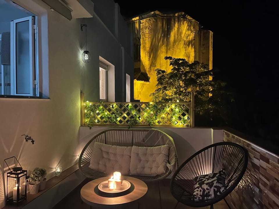 Night, View (from property/room), Balcony/Terrace