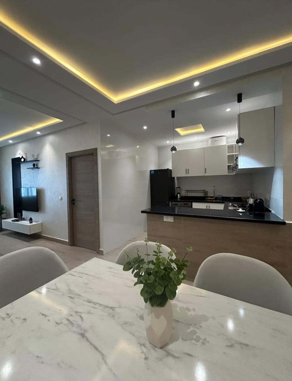 Appartement Haut standing en face de la splendide Marina et à 200m du port de Tanger - Appt 6 Apartment in Tangier