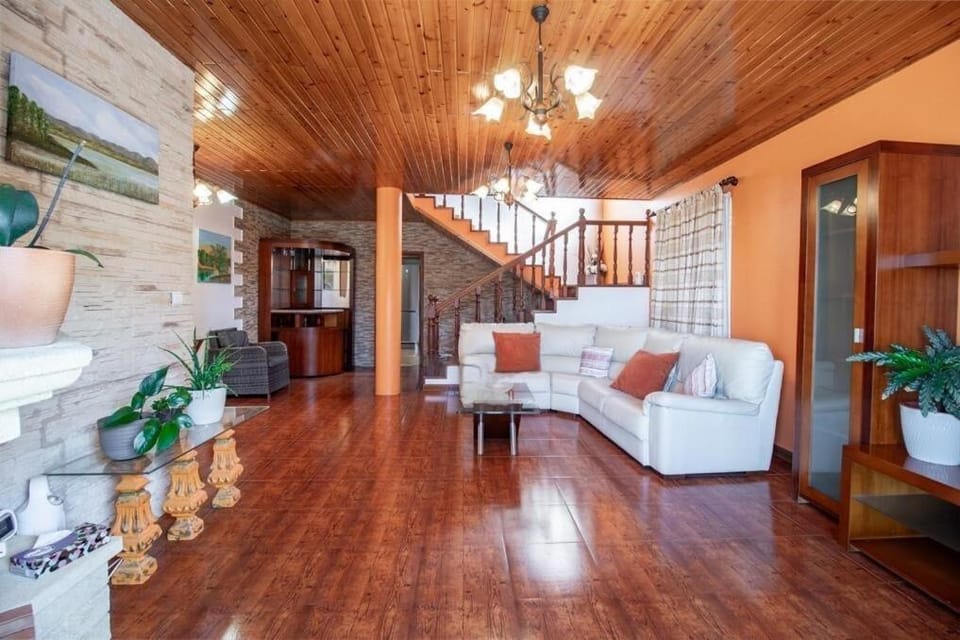 Casa Central - Peceful Mountain Retreat in Calheta Vacation rental in Madeira District