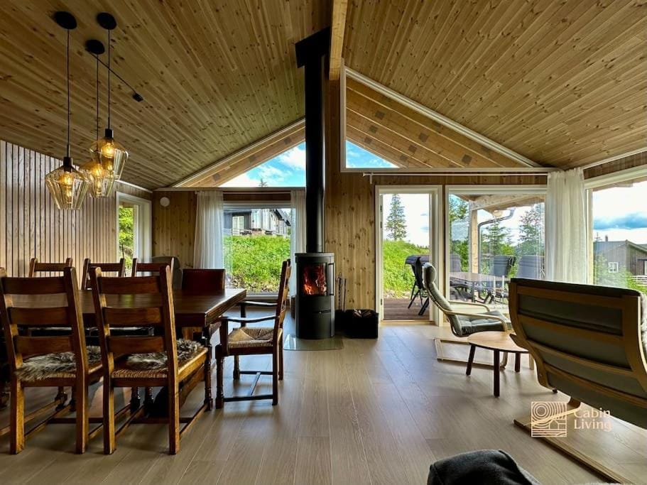 New large cabin with sauna in Hafjell Cabin in Innlandet