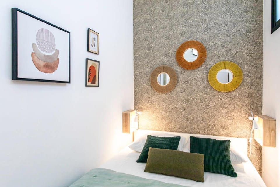 L52 Staywizus - 2BDR Massena central, 2 min from the beach AC Apartment in Nice