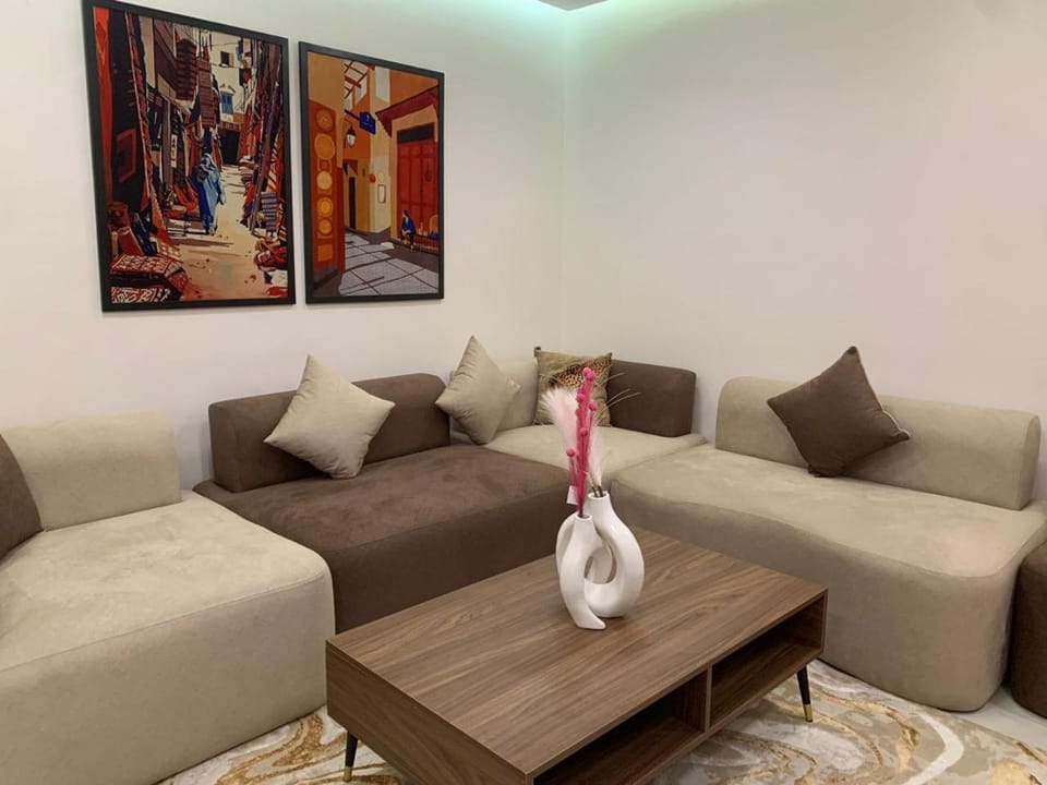 Communal lounge/ TV room, TV and multimedia, Living room, Lounge or bar, Banquet/Function facilities, Seating area
