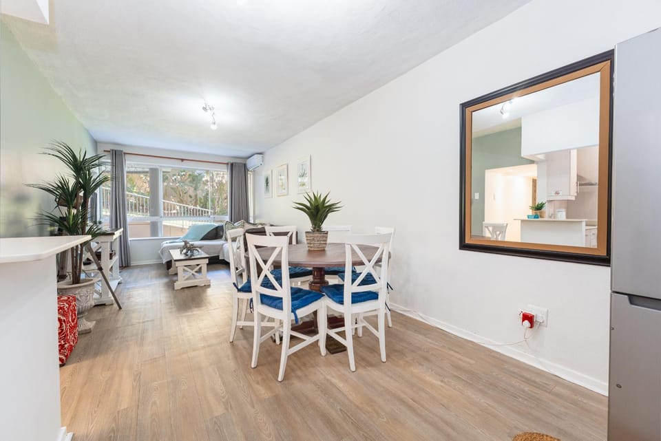 306 Bermuda-direct beach access Apartment in Dolphin Coast