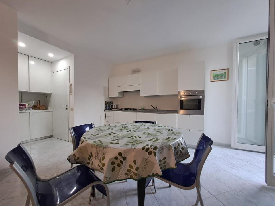 Lemon Apartment Monterosso - 5 Terre Apartment in Monterosso al Mare
