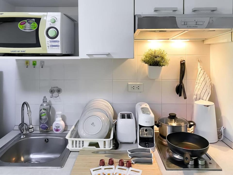 Exclusive Modern Apt - Ultra Fast WiFi - Thong Lo Apartment in Bangkok