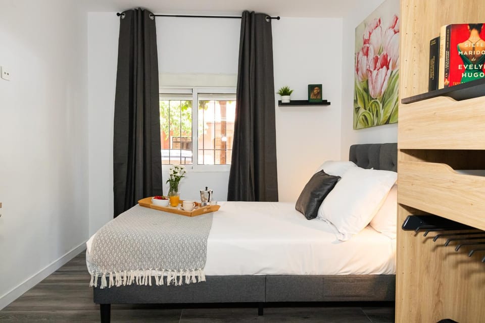 Bed, Photo of the whole room, Bedroom, wardrobe