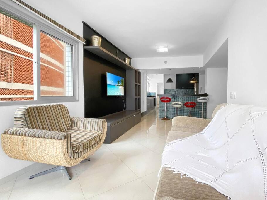 TV and multimedia, Living room, Dining area
