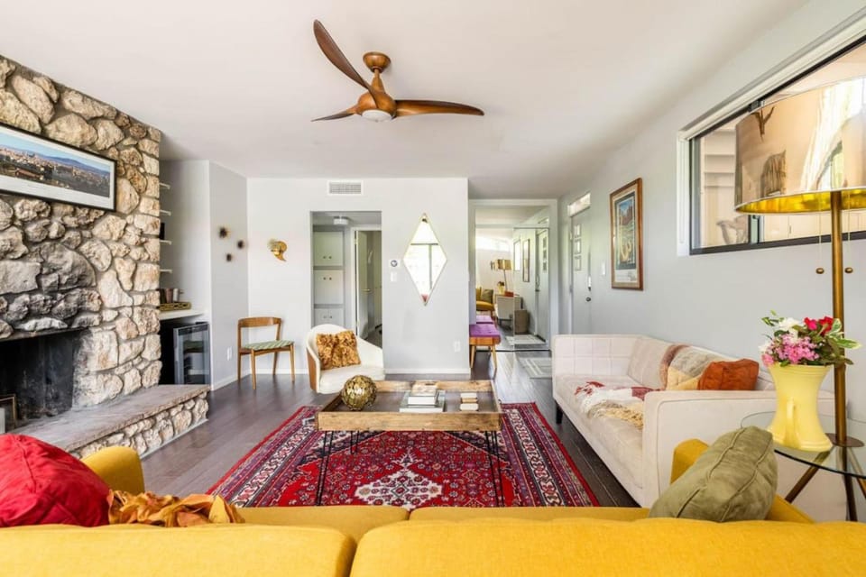 Quaint Uptown Sedona home walking distance to shops House in Sedona
