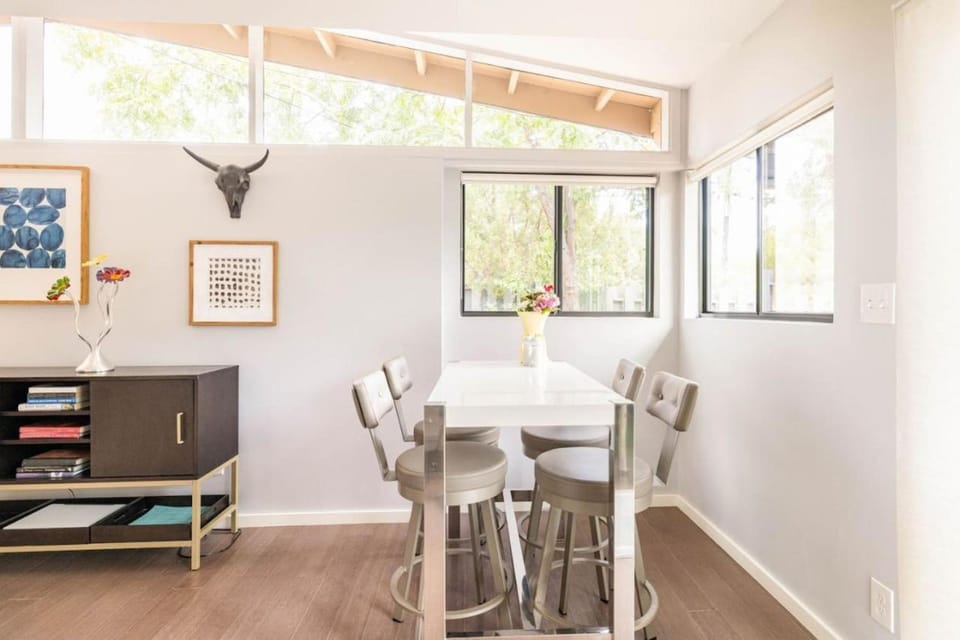 Quaint Uptown Sedona home walking distance to shops House in Sedona