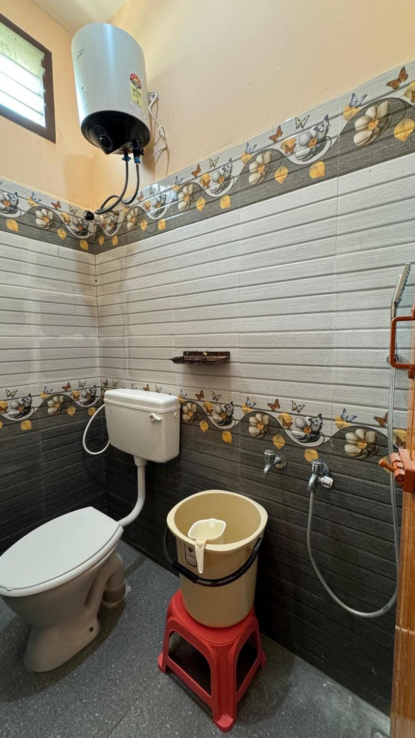 Toilet, Bathroom