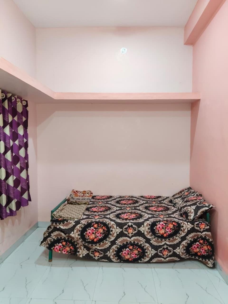 Swami's Yatri nivas Bed and Breakfast in Maharashtra