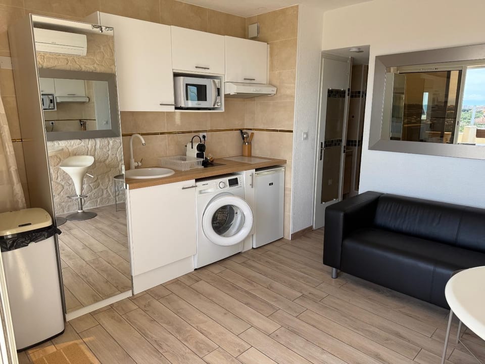 2 pièces, Port Nature 4 coursives, vue mer, face au Waïki Apartment in Agde