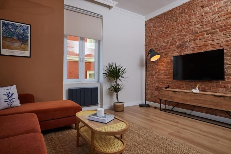 TV and multimedia, Living room