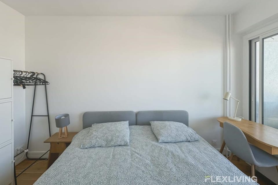 Flexliving - whole flat - Saint Amand Apartment in Paris