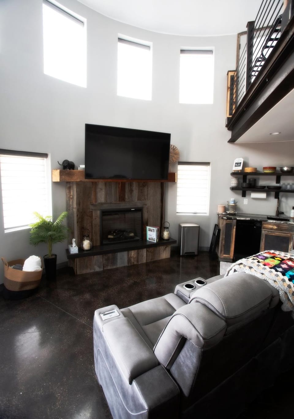 The Silo Loft at Goose Lake Lane House in Glendale