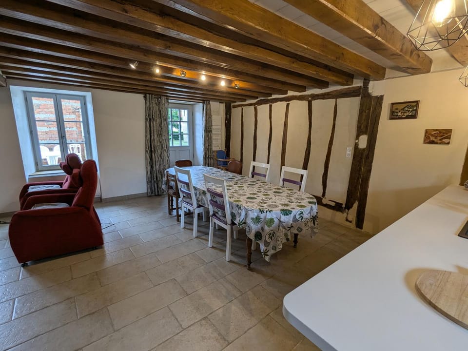 Gîte familial rénové avec jardin, proche forêt d'Orléans et activités, à 1h d'Orléans et 2h de Paris - FR-1-590-439 House in Centre-Val de Loire