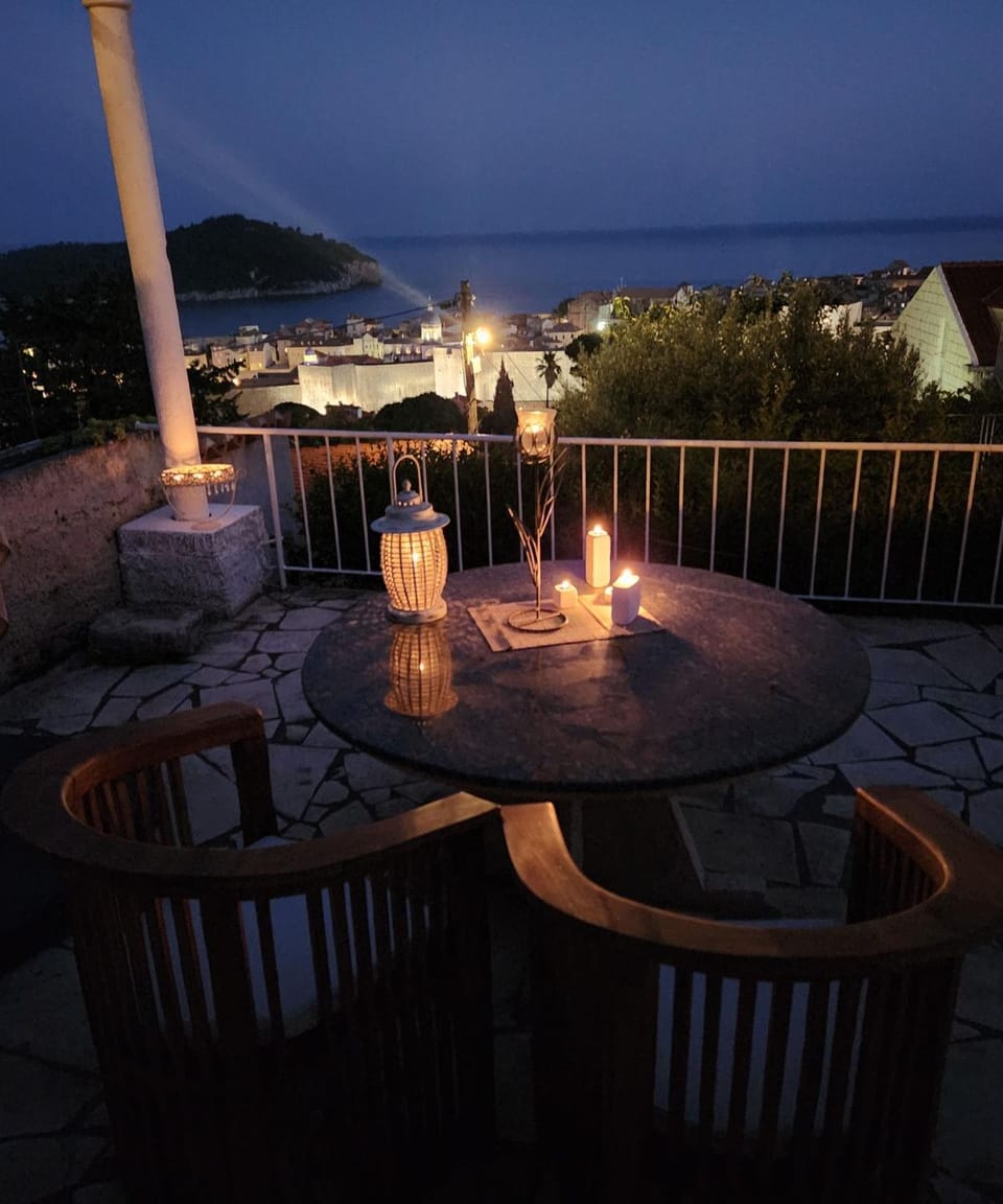 Patio, Night, View (from property/room), Balcony/Terrace, Dining area