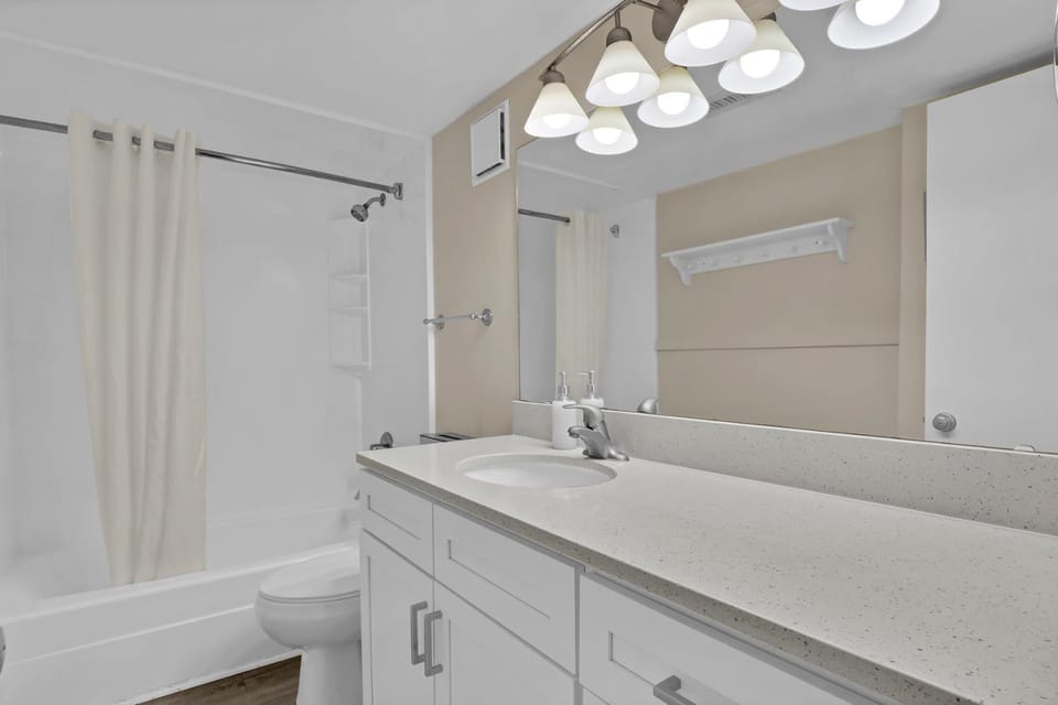 Summer Sands - 105 by Sea Scape Properties House in Wrightsville Beach