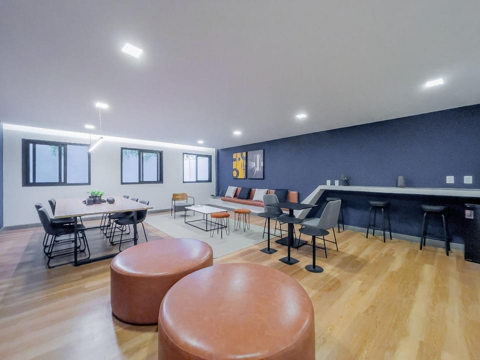 Meeting/conference room