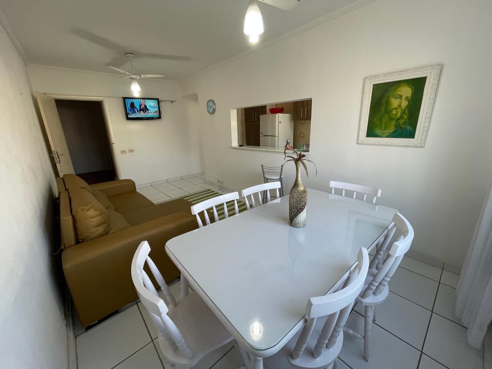 TV and multimedia, Living room, Dining area