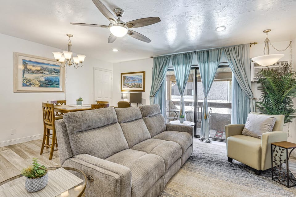 Oceanside Condo w/ Pool & Hot Tub Access! House in Oceanside