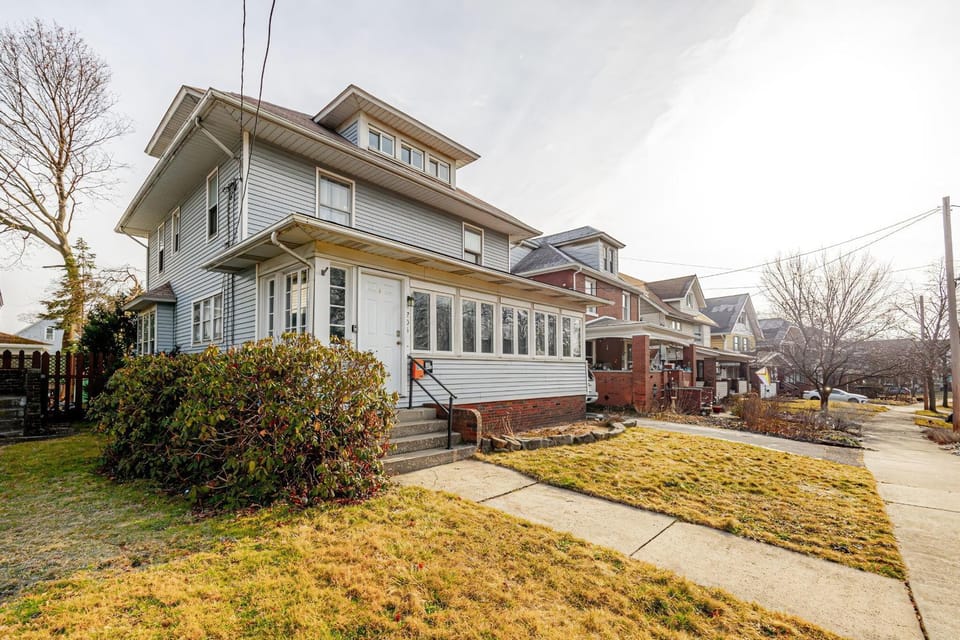 Property building, Neighbourhood, Street view