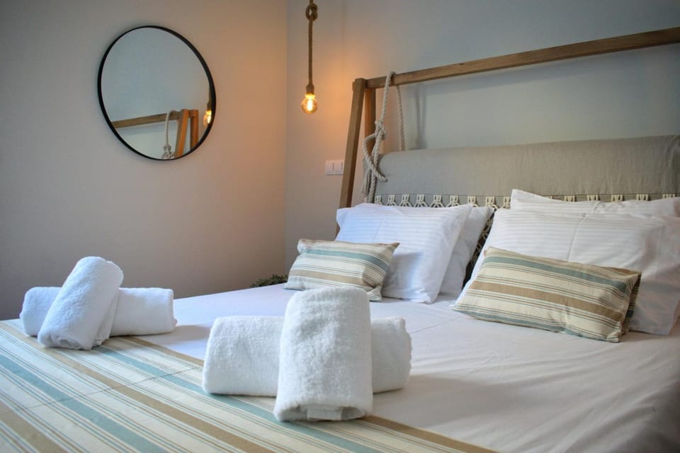 Gargaretta Suites Wildflower 2 Acropolis Museum District Apartment in Athens
