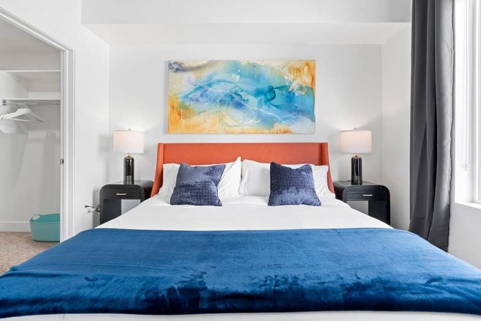 Bed, Photo of the whole room, Bedroom