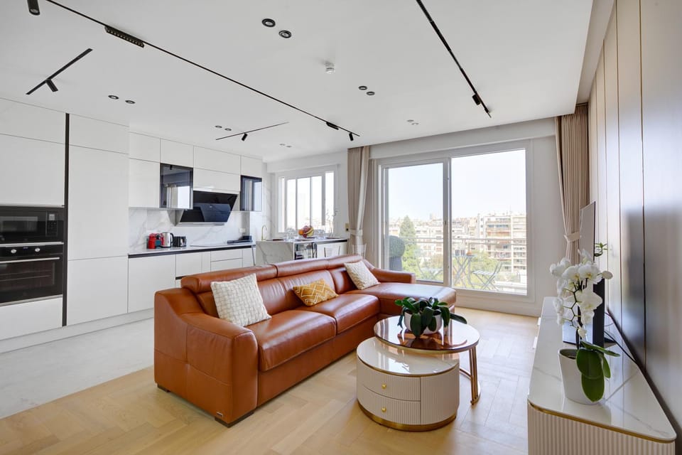 Communal lounge/ TV room, TV and multimedia, Kitchen or kitchenette, Living room, Seating area