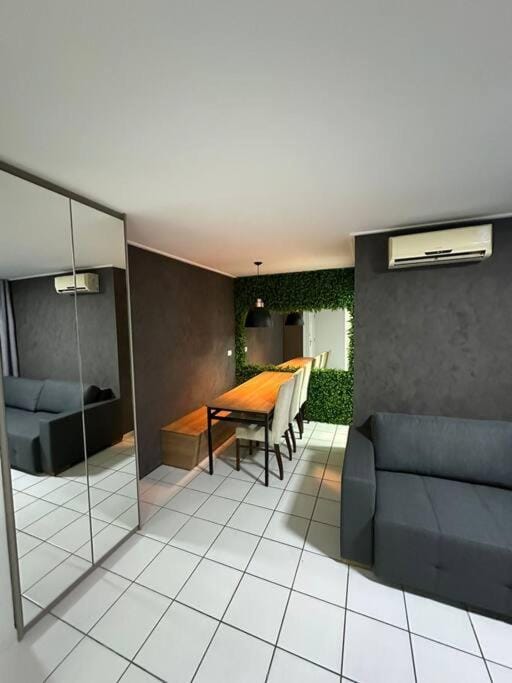 O EDIFÍCIO é de frente ao MAR de Pajuçara NEO 2 Qts 2gar - Adm Nutelss Apartment in Maceió