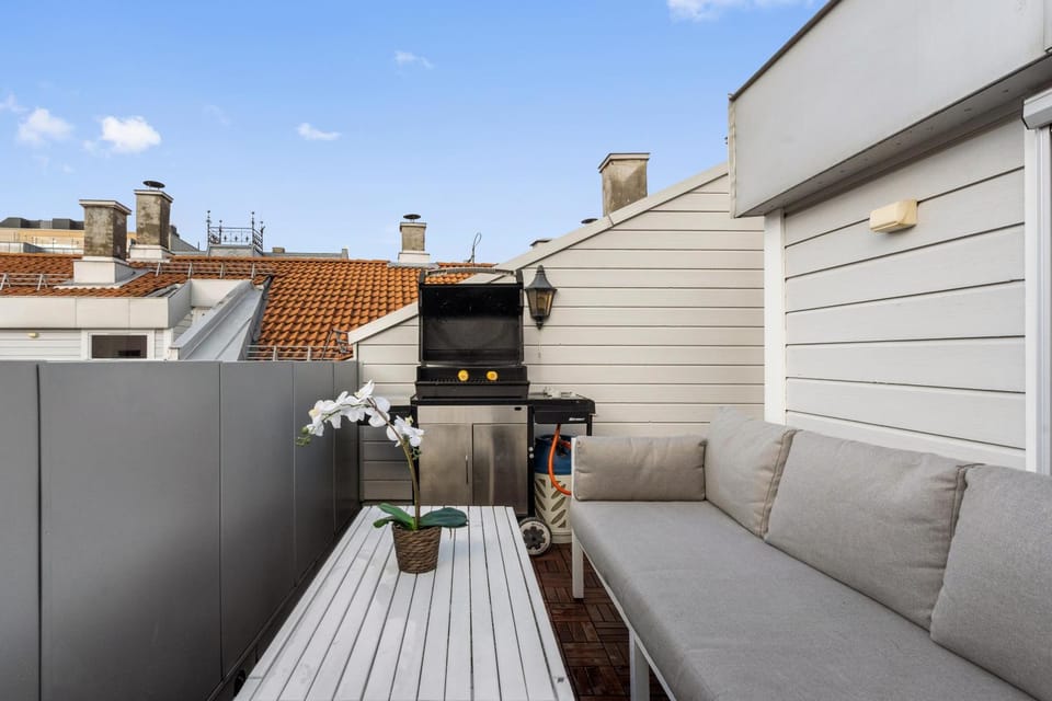 Patio, Day, View (from property/room), Balcony/Terrace, Seating area