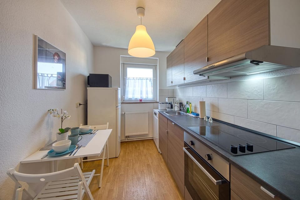 Kitchen or kitchenette, Dining area, dishwasher, oven, stove