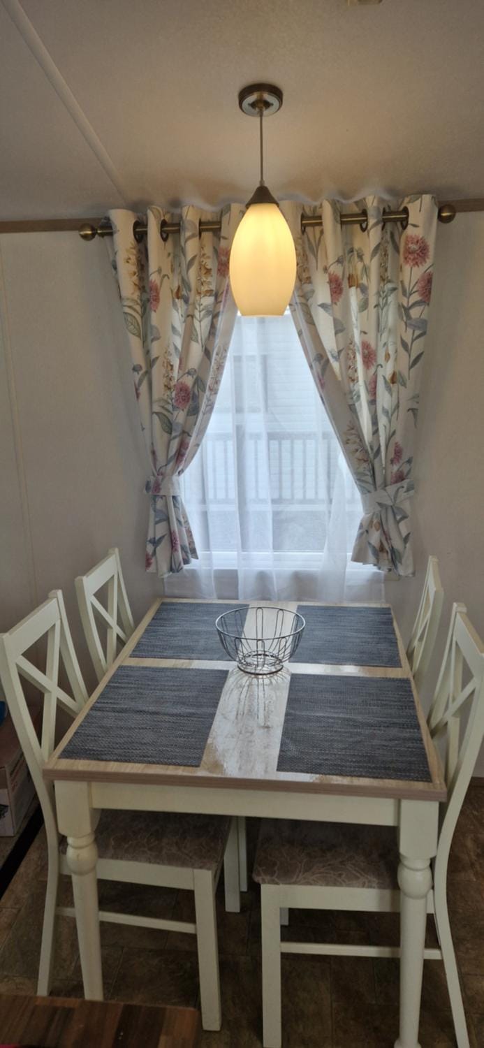 Sea View Caravan - Aber Bay Holiday Park Campground/ 
RV Resort in Tirymynach